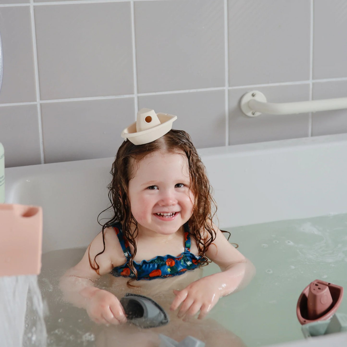 Jouet de bain bateau à empiler - Pétale