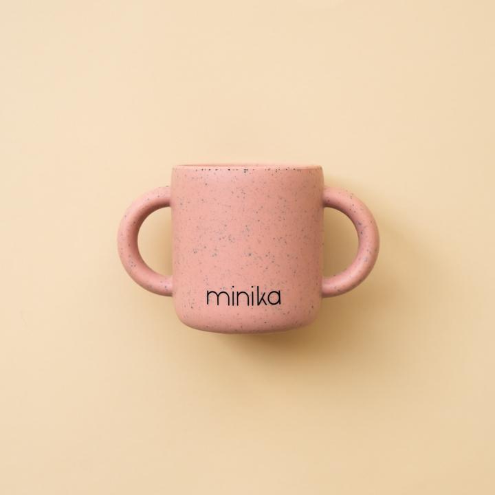 Tasse d'apprentissage avec poignées