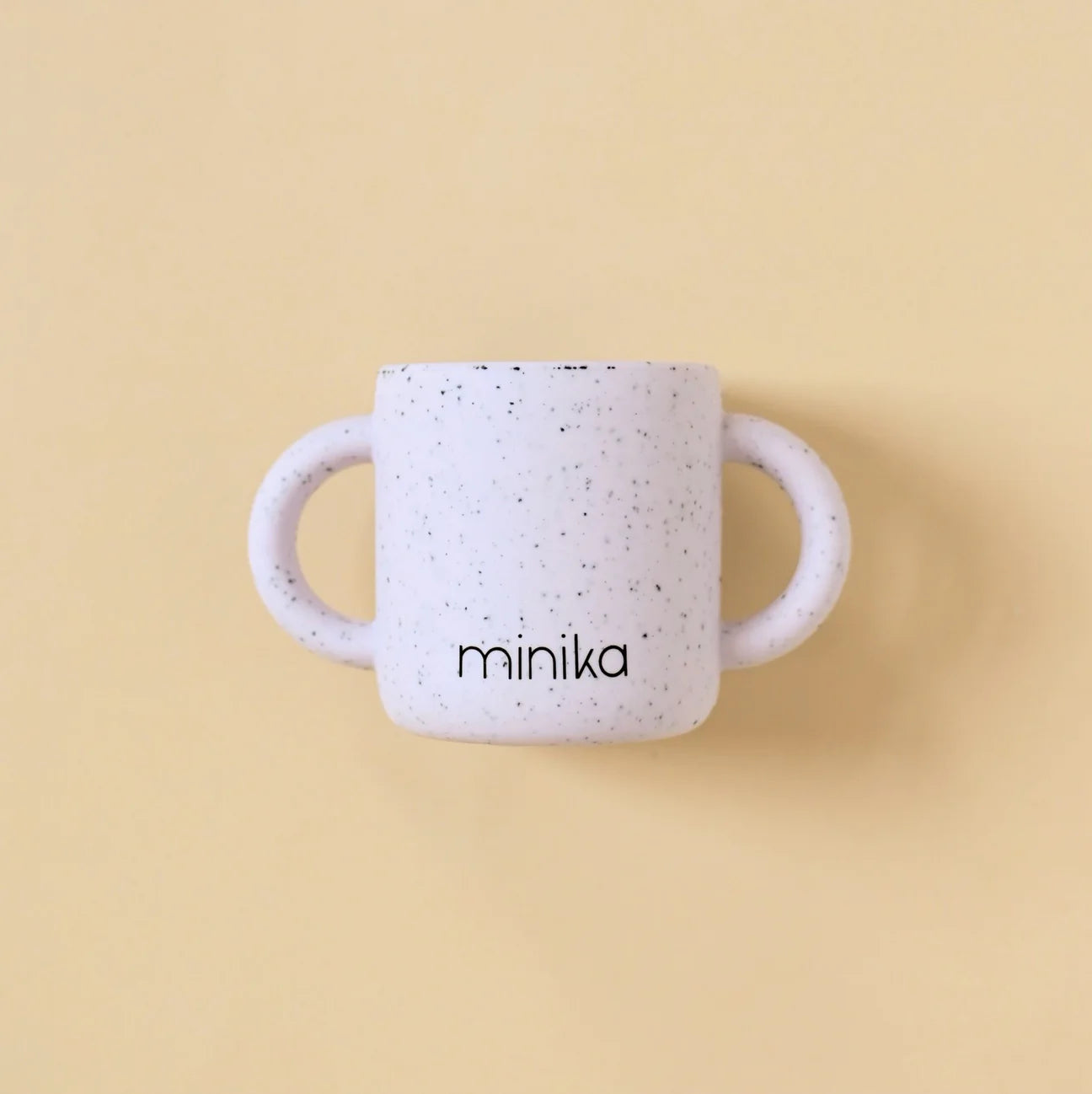 Tasse d'apprentissage avec poignées