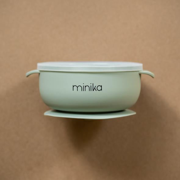 Bol en silicone avec couvercle